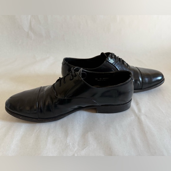 Classic Black Men\'s Florsheim Dress Shoes main image 5
